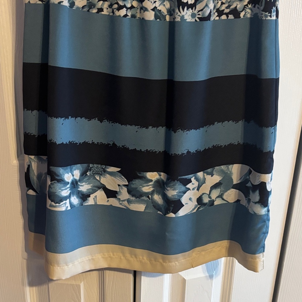 LOFT Elegant Blue Floral Women's sleeveless midi dress size XSP NWOT - Picture 6 of 10